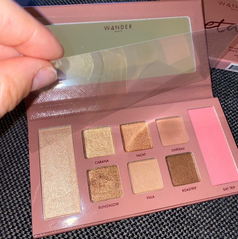 Makeup lot - Picture 5 of 7